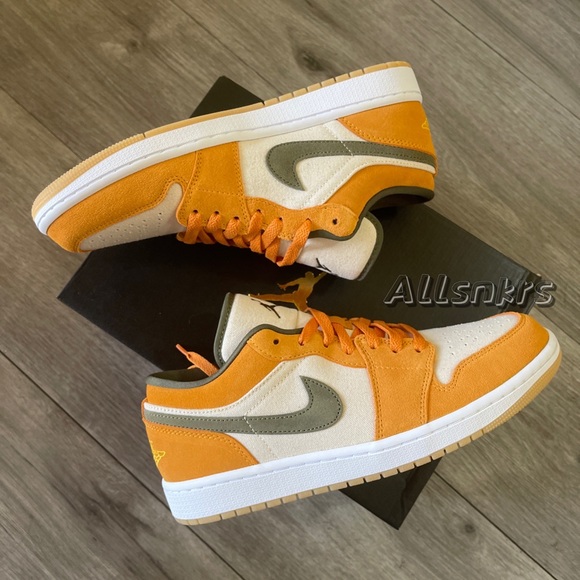 Air Jordan 1 Low Orange Olive 🍊 🫒 w - Picture 4 of 6